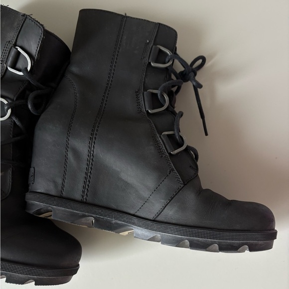 Sorel Black Lace-Up Boots Joan Of Arctic Wedge Size 9.5 - Picture 4 of 12